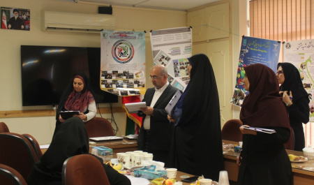 برگزاری جلسه داوری پوسترهای کانون های همیاران دانشگاه های منطقه یک وزارت علوم، تحقیقات و فناوری